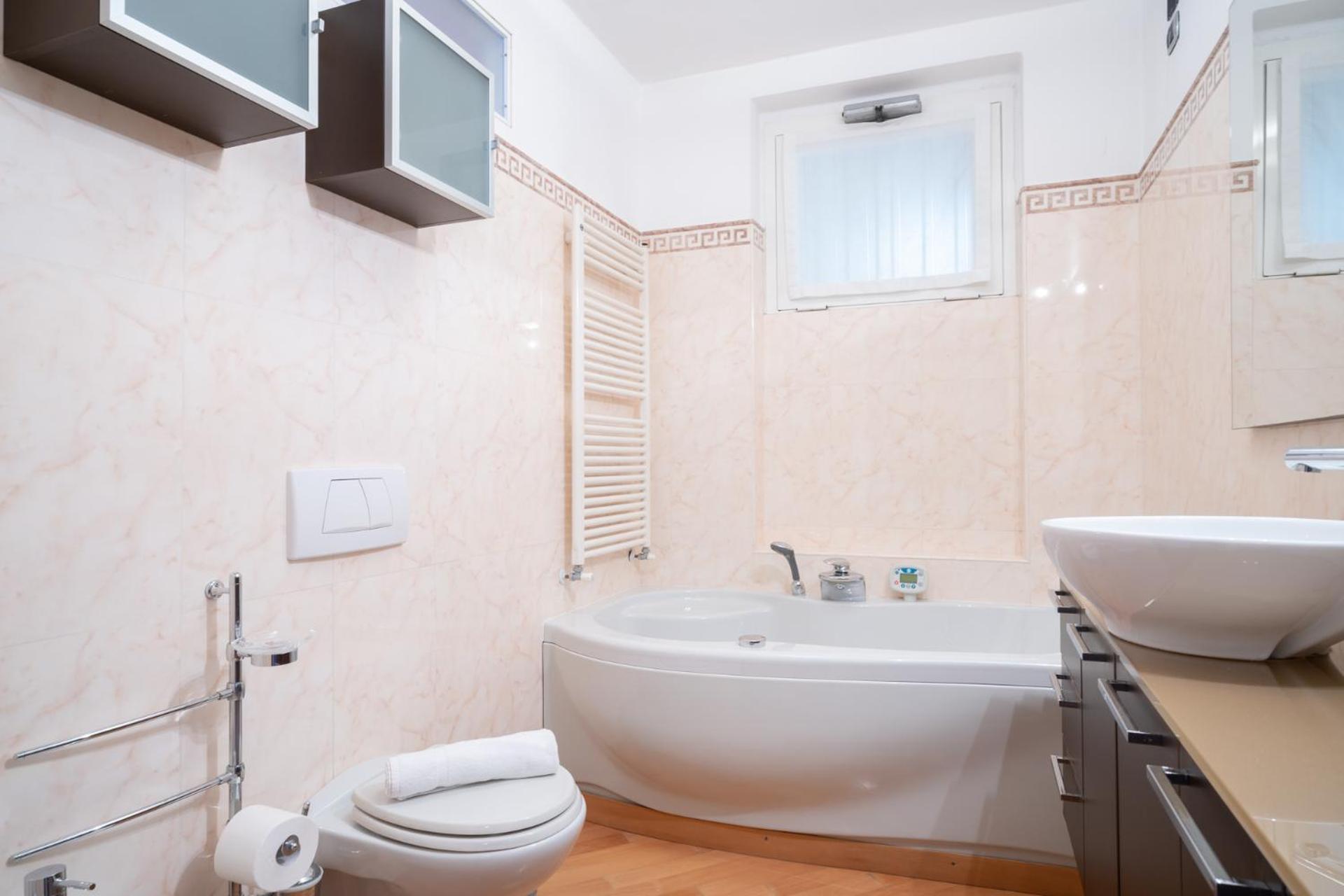 Como Lake - Apartment In Residence 5 Minutes From Lecco Center Galbiate Екстер'єр фото