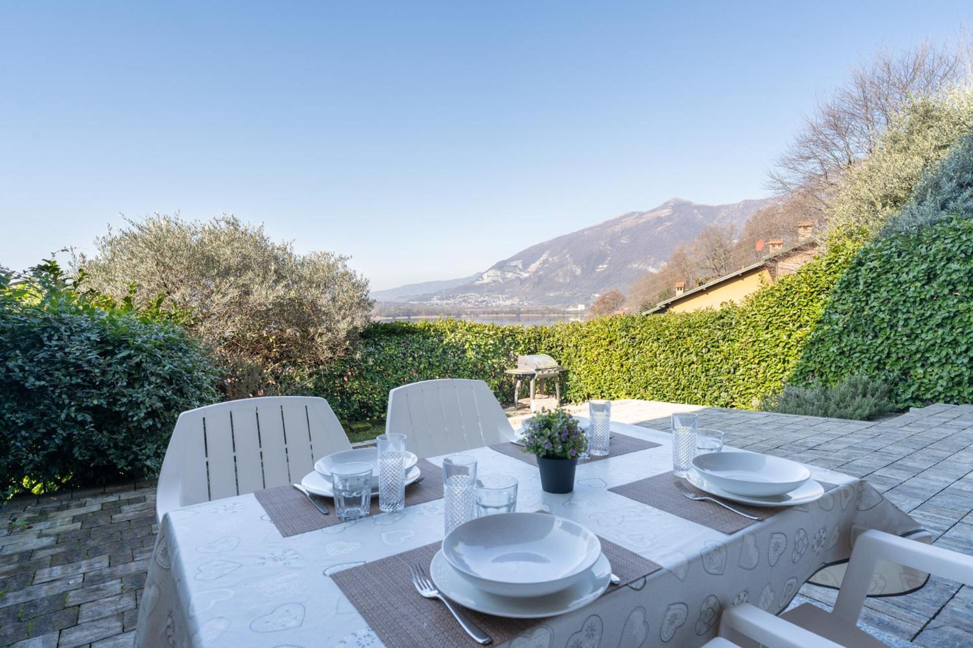 Como Lake - Apartment In Residence 5 Minutes From Lecco Center Galbiate Екстер'єр фото